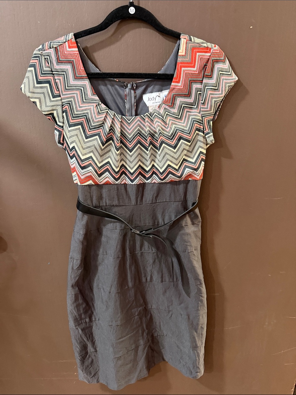 Jody Gray Midi Dress with Multicolor Chevron Bodice